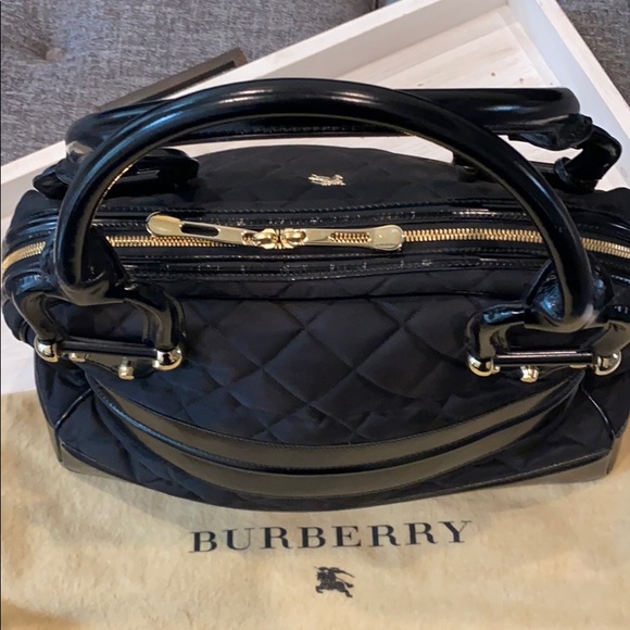 💯 Authentic Rare Burberry handle bag! - Picture 3 of 8